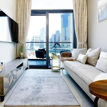 Brown Stone - Canal & City View Zada Dubai Exterior photo